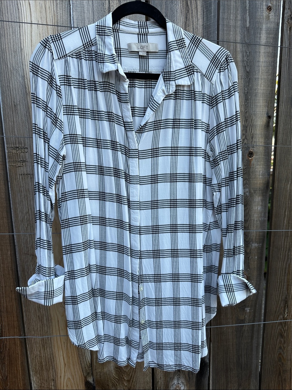 LOFT White and Black Plaid Long-Sleeve Shirt